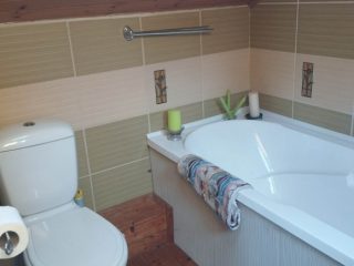 Eladó 65 m²-escsaládi ház Szigetcsép, Vízparti utca: 99'500'000 Ft