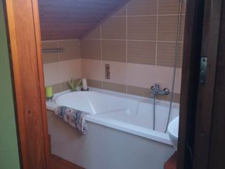 Eladó 65 m²-escsaládi ház Szigetcsép, Vízparti utca: 99'500'000 Ft