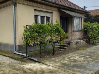 Eladó 112 m²-escsaládi ház Szigethalom, Akácfa utca: 59'900'000 Ft