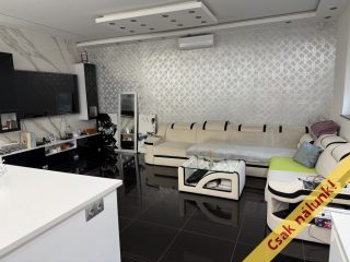 Eladó 147 m²-escsaládi ház Szigethalom, Dunaparthoz közel utca: 87'999'000 Ft