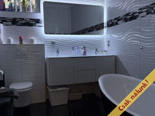 Eladó 147 m²-escsaládi ház Szigethalom, Dunaparthoz közel utca: 87'999'000 Ft