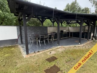 Eladó 147 m²-escsaládi ház Szigethalom, Dunaparthoz közel utca: 87'999'000 Ft