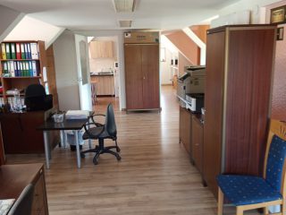 Eladó 182 m²-esüzlethelyiség utcai bejárattal Szigethalom, Fiumei közeli utca: 119'000'000 Ft