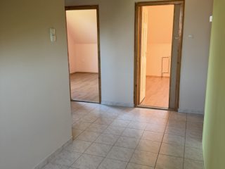 Eladó 140 m²-escsaládi ház Szigethalom, Központ közelében: 99'900'000 Ft
