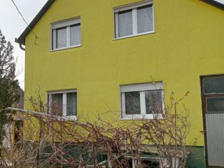 Eladó 204 m²-escsaládi ház Szigethalom (Városközpont) , Kolozsvári közeli utca: 97'000'000 Ft