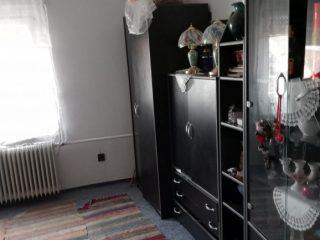 Eladó 204 m²-escsaládi ház Szigethalom (Városközpont) , Kolozsvári közeli utca: 97'000'000 Ft