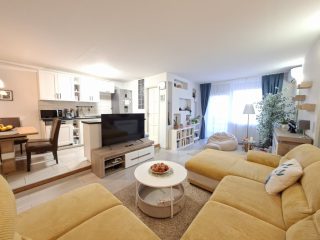 Eladó 86 m²-estársasházi lakás Szigetszentmiklós, AKÁCFA körút: 82'900'000 Ft