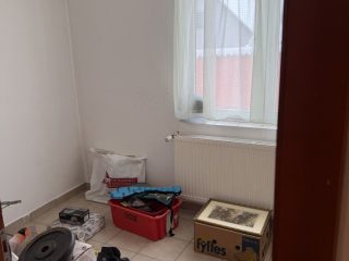 Eladó 200 m²-escsaládi ház Szigetszentmiklós, Ádám Jenő stny, közel utca: 118'900'000 Ft