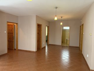 Eladó 200 m²-escsaládi ház Szigetszentmiklós, Ádám Jenő stny, közel utca: 118'900'000 Ft