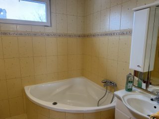 Eladó 200 m²-escsaládi ház Szigetszentmiklós, Ádám Jenő stny, közel utca: 118'900'000 Ft