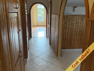 Eladó 61 m²-estársasházi lakás Szigetszentmiklós, Akácfa körút: 57'990'000 Ft