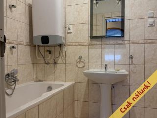 Eladó 61 m²-estársasházi lakás Szigetszentmiklós, Akácfa körút: 75'000'000 Ft
