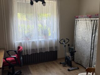 Eladó 141 m²-escsaládi ház Szigetszentmiklós, Arpad  utchoz közel utca: 92'800'000 Ft