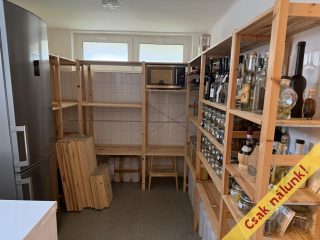 Eladó 132 m²-escsaládi ház Szigetszentmiklós, Bíró Lajos utca közeli, Duna parti utca: 99'000'000 Ft