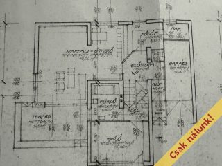 Eladó 132 m²-escsaládi ház Szigetszentmiklós, Bíró Lajos utca közeli, Duna parti utca: 99'000'000 Ft