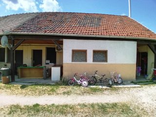 Eladó 151 m²-escsaládi ház Szigetszentmiklós, Csepeli út közelében: 98'000'000 Ft