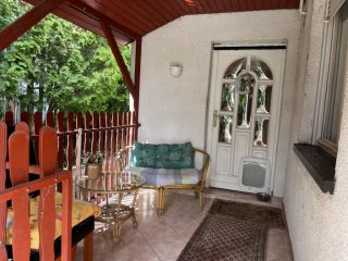 Eladó 101 m²-escsaládi ház Szigetszentmiklós, Dr Lengyel Lajos közeli utca: 109'000'000 Ft