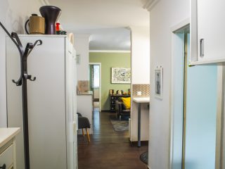 Eladó 123 m²-escsaládi ház Szigetszentmiklós, Duna közeli utca: 128'000'000 Ft