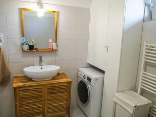 Eladó 123 m²-escsaládi ház Szigetszentmiklós, Duna közeli utca: 128'000'000 Ft