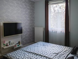 Eladó 123 m²-escsaládi ház Szigetszentmiklós, Duna közeli utca: 128'000'000 Ft