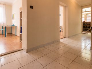 Eladó 195 m²-escsaládi ház Szigetszentmiklós, Határ út közeli utca: 85'000'000 Ft