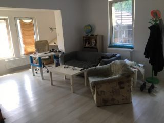 Eladó 195 m²-escsaládi ház Szigetszentmiklós, Határ út közeli utca: 85'000'000 Ft