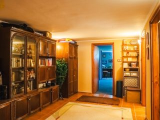 Eladó 177 m²-escsaládi ház Szigetszentmiklós, Horgász utcához közel eső részen utca: 230'000'000 Ft