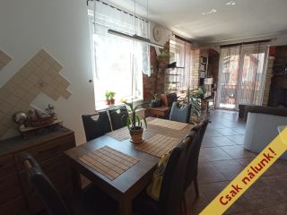 Eladó 112 m²-escsaládi ház Szigetszentmiklós, KOMÁROMI utca: 129'500'000 Ft