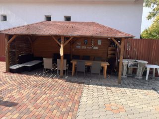 Eladó 98 m²-escsaládi ház Szigetszentmiklós (Kertváros) , Hant utca utca: 122'500'000 Ft