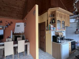 Eladó 98 m²-escsaládi ház Szigetszentmiklós (Kertváros) , Központ közeli utca: 119'500'000 Ft