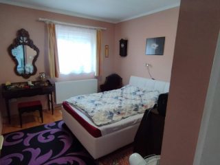 Eladó 76 m²-esikerház Szigetszentmiklós (Kertváros) , Műúthot közeli utca: 85'900'000 Ft