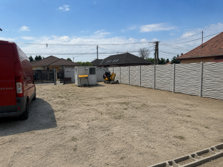 Eladó 172 m²-escsaládi ház Szigetszentmiklós, Központ közeli utca: 169'900'000 Ft