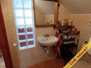 Eladó 125 m²-escsaládi ház Szigetszentmiklós, Narancs utca: 95'000'000 Ft