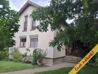 Eladó 125 m²-escsaládi ház Szigetszentmiklós, Narancs utca: 95'000'000 Ft