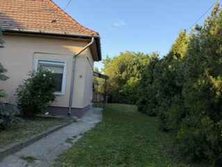 Eladó 133 m²-escsaládi ház Szigetszentmiklós (Óváros) , Szilágyi Lajos utca közeli utca: 79'000'000 Ft
