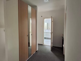 Eladó 85 m²-estársasházi lakás Szigetszentmiklós, Óváros közeli utca: 59'900'000 Ft