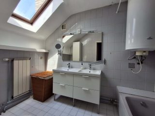Eladó 85 m²-estársasházi lakás Szigetszentmiklós, Óváros közeli utca: 59'900'000 Ft