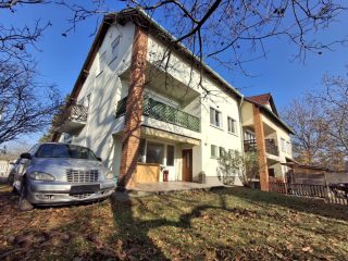 Eladó 220 m²-esikerház Szigetszentmiklós, Óvárosi központ közeli utca: 144'900'000 Ft