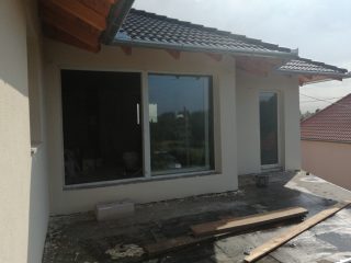 Eladó 290 m²-escsaládi ház Szigetszentmiklós, Petőfi utca: 170'000'000 Ft