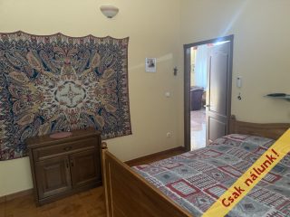 Eladó 502 m²-escsaládi ház Szigetszentmiklós, Ragád részen utca: 249'000'000 Ft