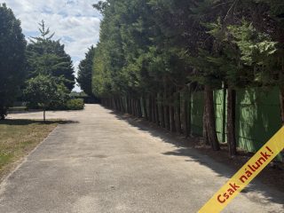 Eladó 502 m²-escsaládi ház Szigetszentmiklós, Ragád részen utca: 249'000'000 Ft