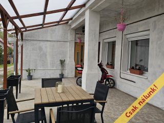 Eladó 85 m²-escsaládi ház Szigetszentmiklós, Város központ közeli utca: 77'900'000 Ft