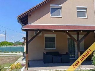 Eladó 118 m²-esikerház Szigetszentmiklós, Veréb utca közeli utca: 95'000'000 Ft