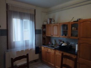 Eladó 91 m²-escsaládi ház Szigetszentmiklós, központ közeli utca: 80'000'000 Ft