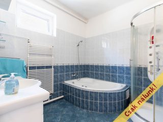 Eladó 150 m²-escsaládi ház Szob, Arany János utca: 98'000'000 Ft