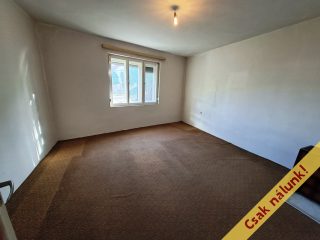 Eladó 78 m²-esikerház Szob, Árpád út: 25'000'000 Ft