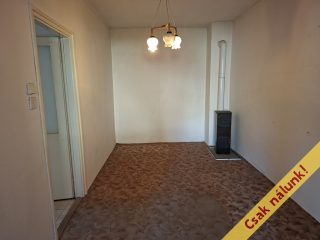 Eladó 78 m²-esikerház Szob, Árpád út: 25'000'000 Ft