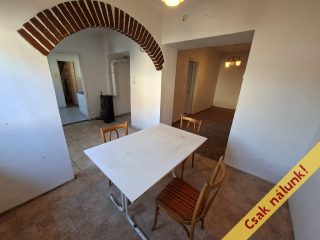 Eladó 78 m²-esikerház Szob, Árpád út: 25'000'000 Ft
