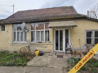 Eladó 85 m²-escsaládi ház Szob, Mátyás király utca: 26'500'000 Ft