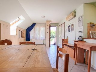 Kiadó 130 m²-escsaládi ház Sződliget, Dr. Kemény József utca: 310'000 Ft